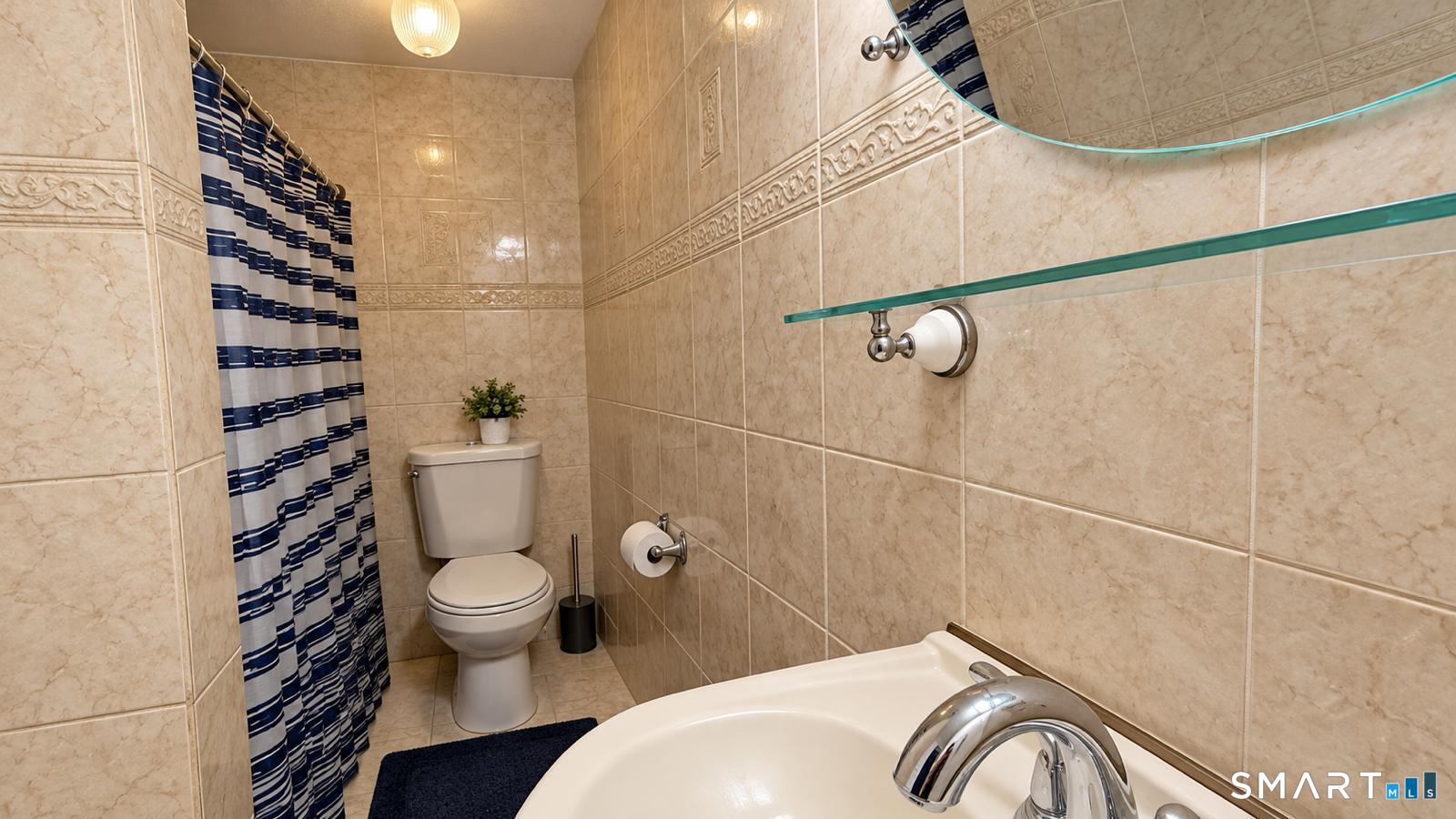 225 Barnes Avenue New Haven CT 06513