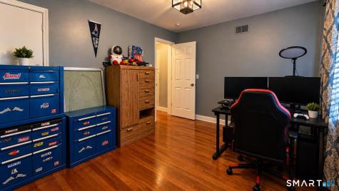 225 Barnes Avenue New Haven CT 06513