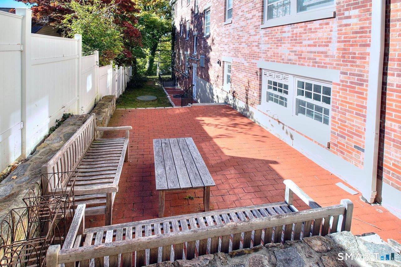 236 Park Street New Canaan CT 06840