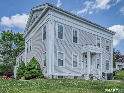 4 Harbor View Lane Norwich CT 06360