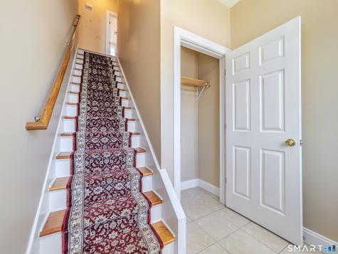 4 Harbor View Lane Norwich CT 06360