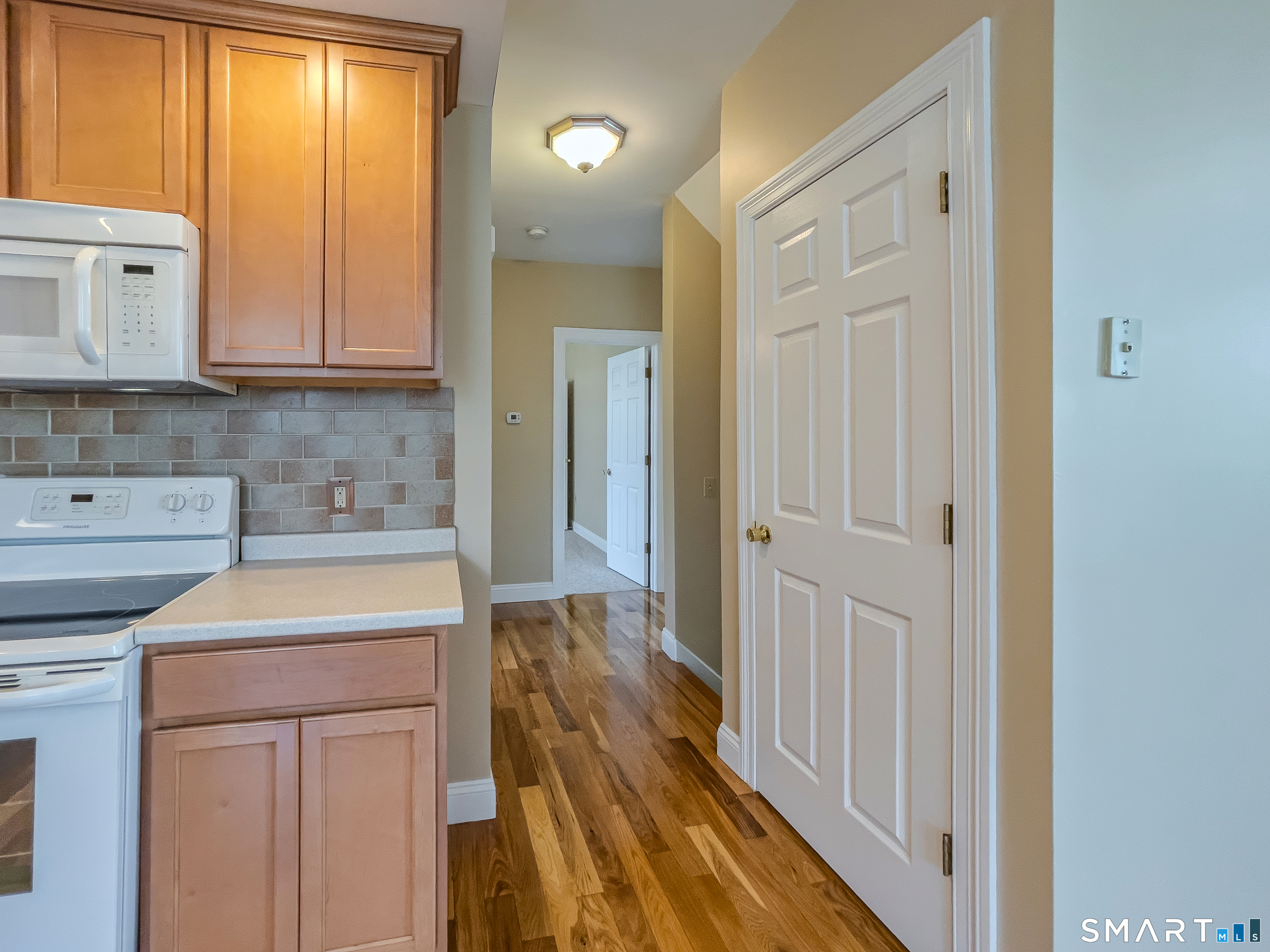4 Harbor View Lane Norwich CT 06360