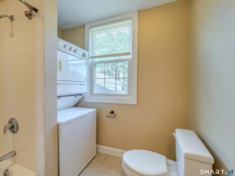 4 Harbor View Lane Norwich CT 06360