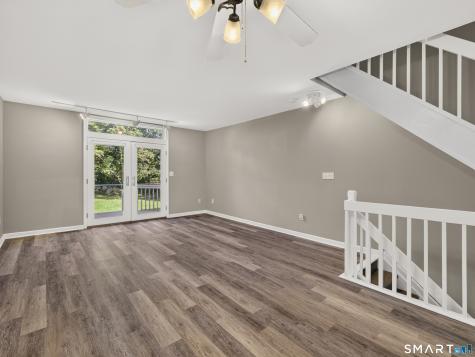 73 Cobblestone Drive Groton CT 06340