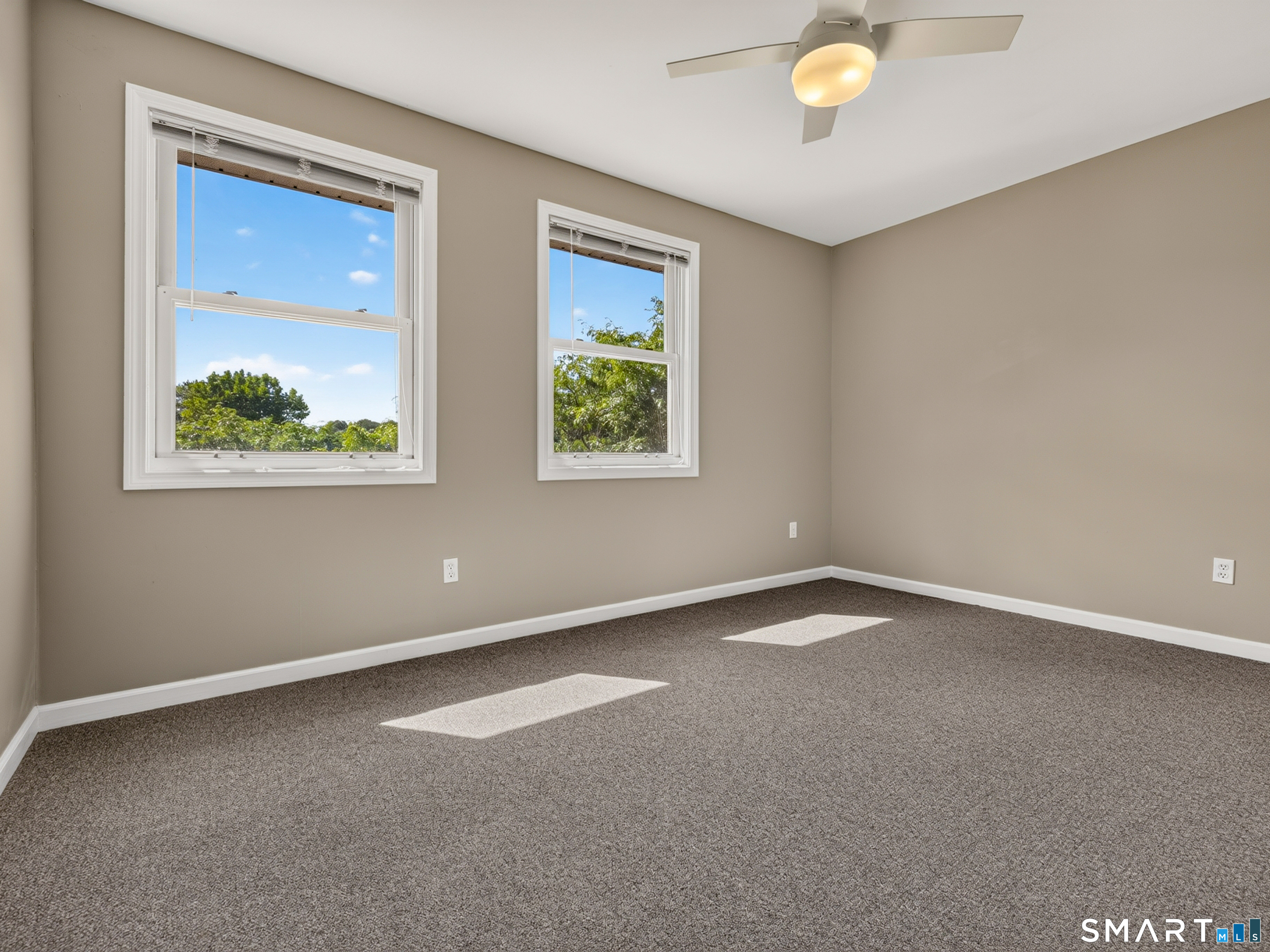 73 Cobblestone Drive Groton CT 06340
