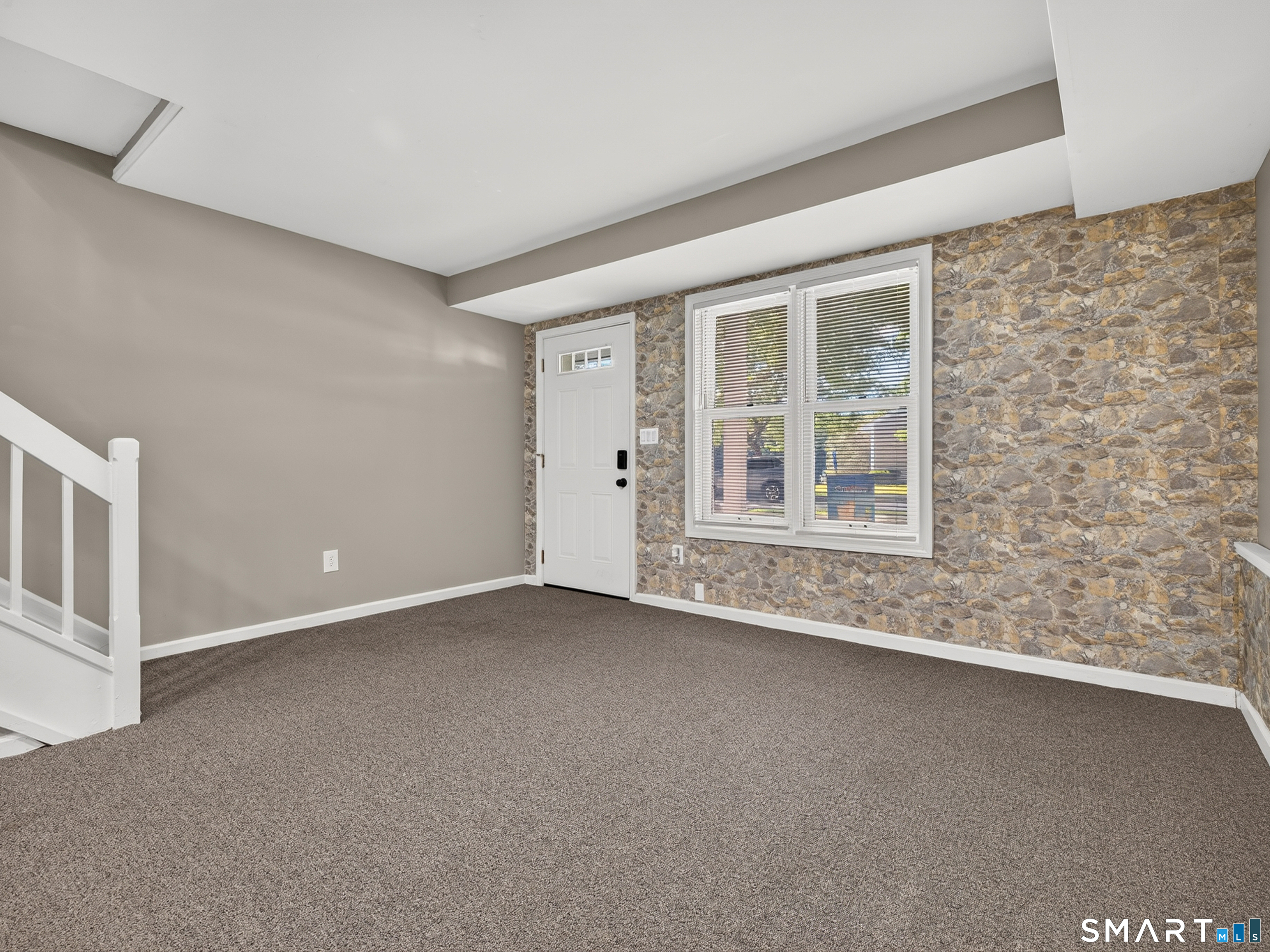 73 Cobblestone Drive Groton CT 06340