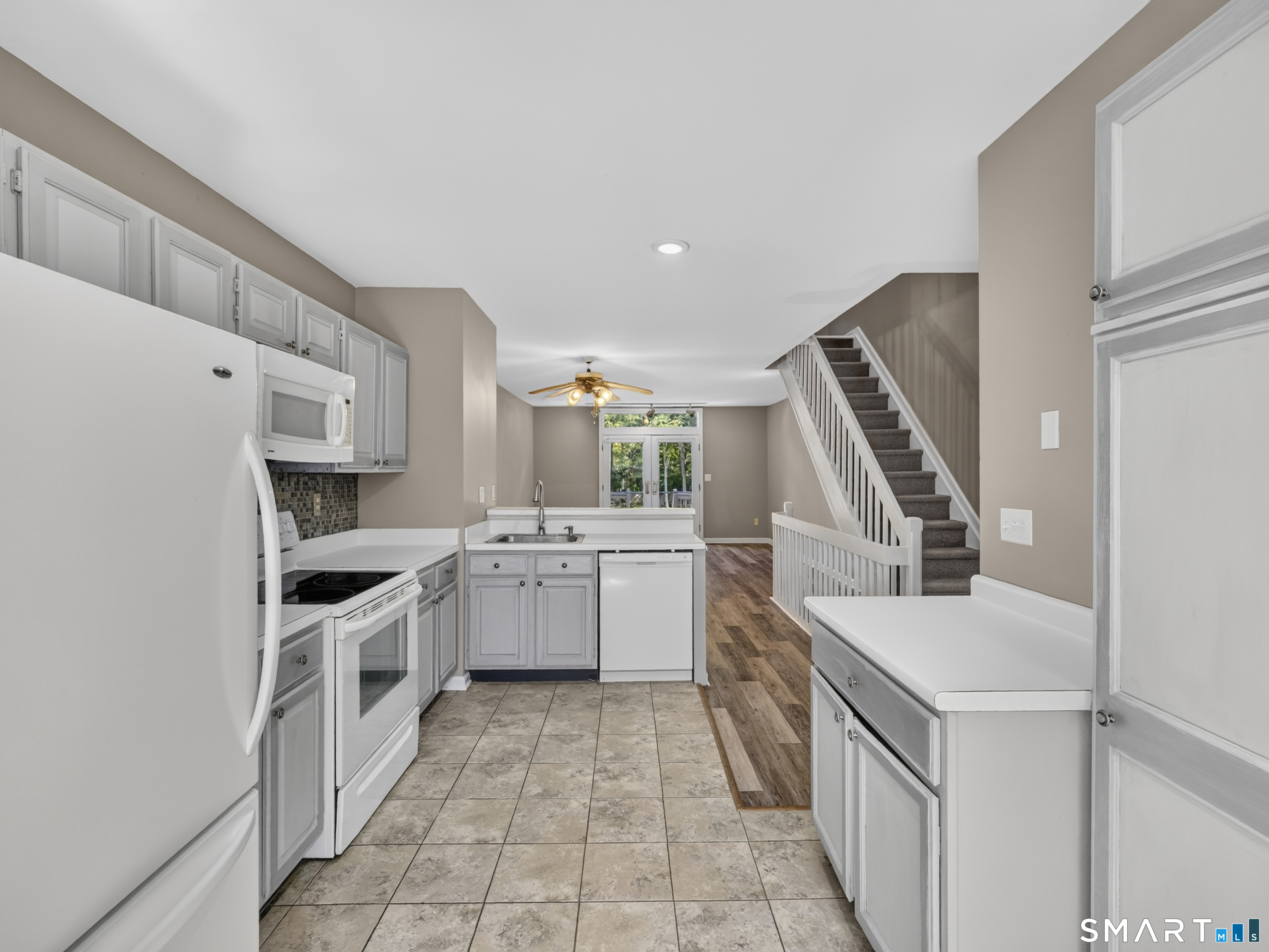 73 Cobblestone Drive Groton CT 06340