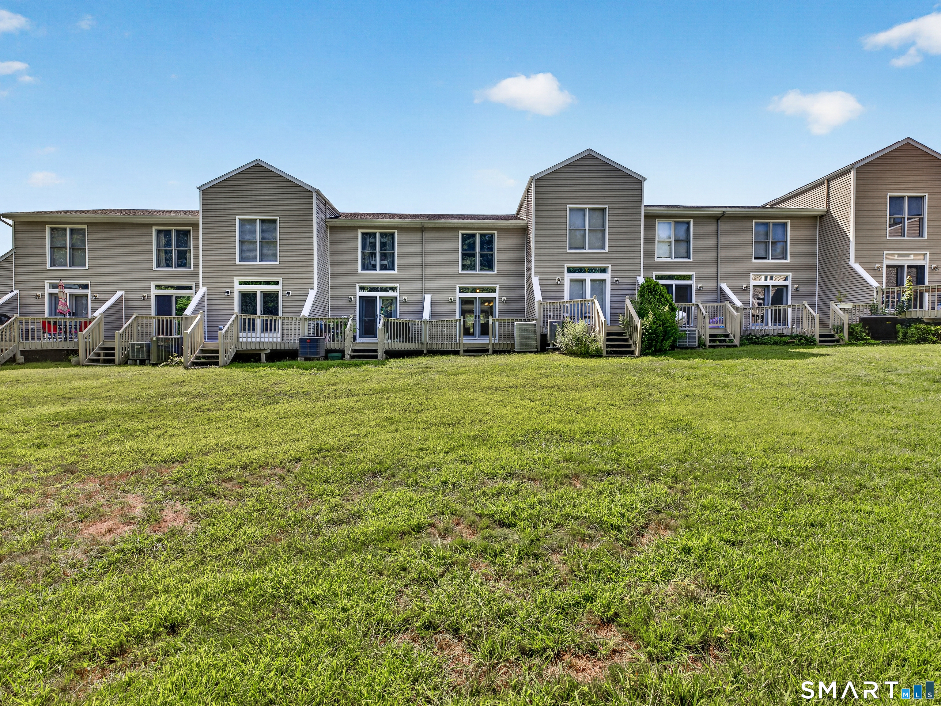 73 Cobblestone Drive Groton CT 06340