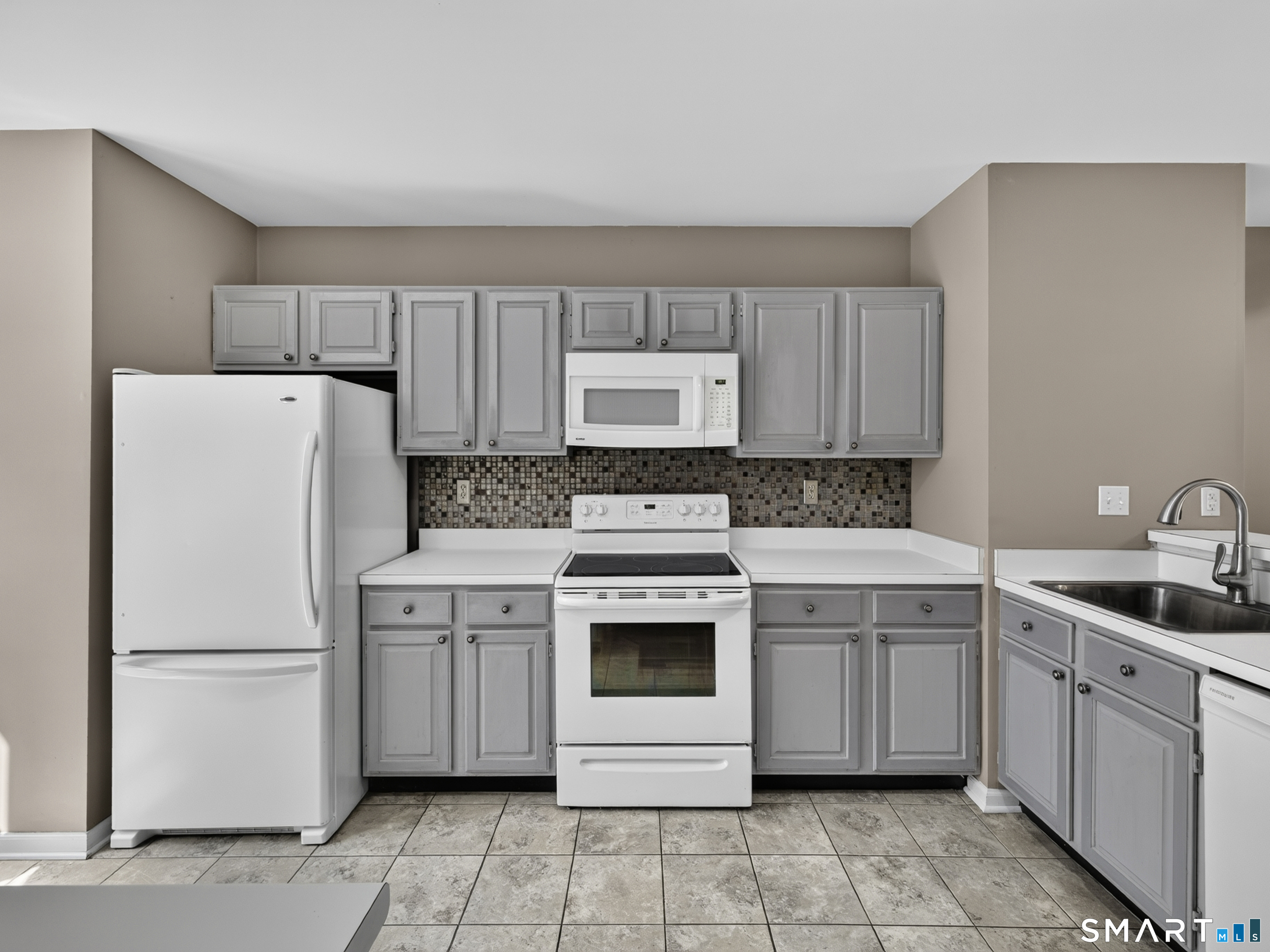 73 Cobblestone Drive Groton CT 06340