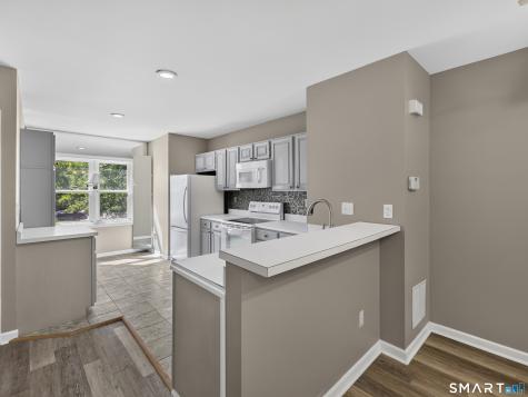 73 Cobblestone Drive Groton CT 06340