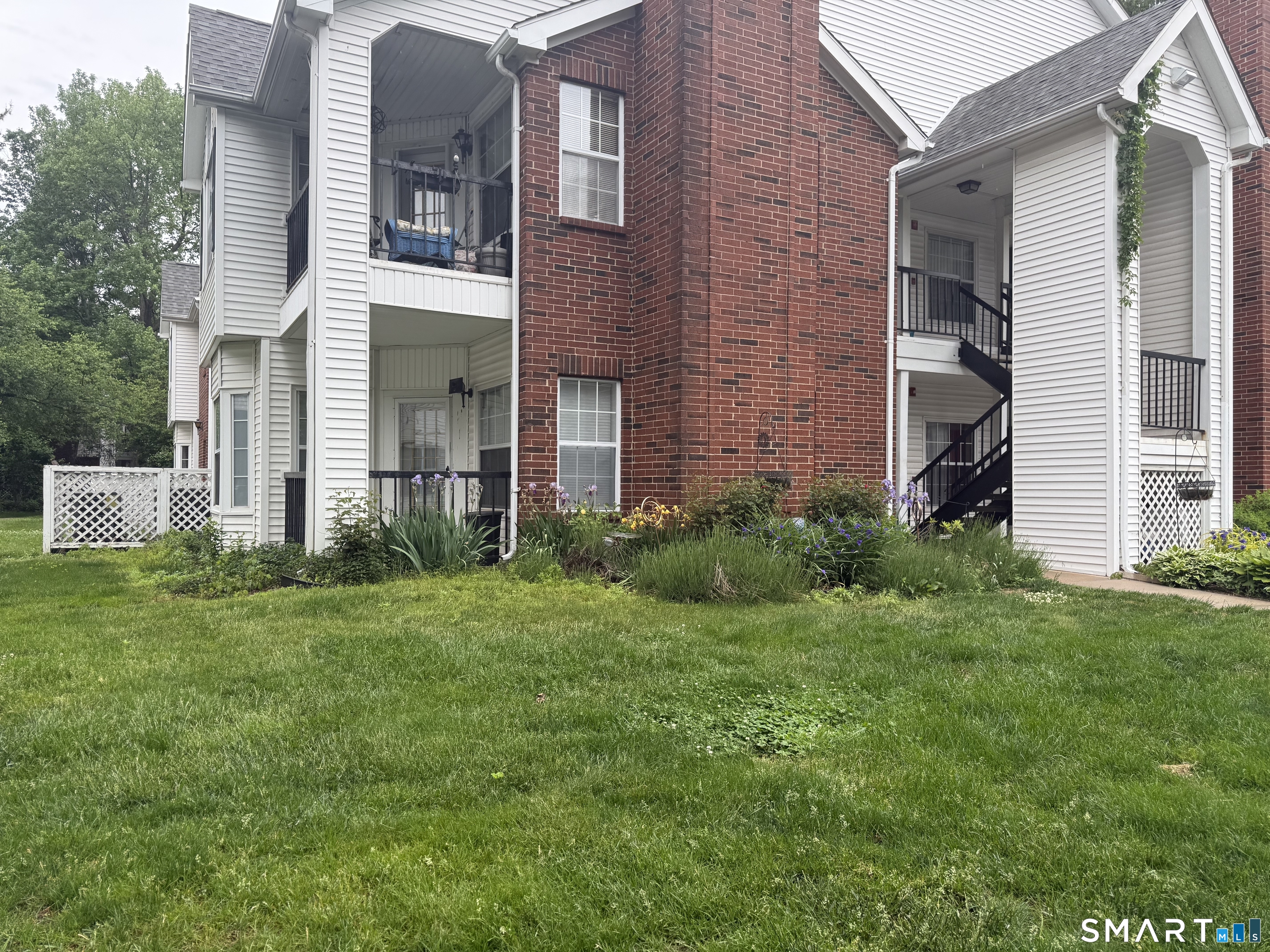 31 High Street East Hartford CT 06118