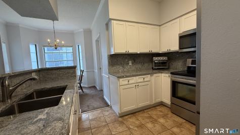 31 High Street East Hartford CT 06118
