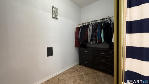 31 High Street East Hartford CT 06118