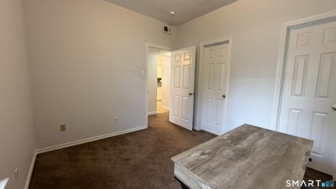 31 High Street East Hartford CT 06118