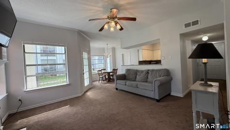 31 High Street East Hartford CT 06118