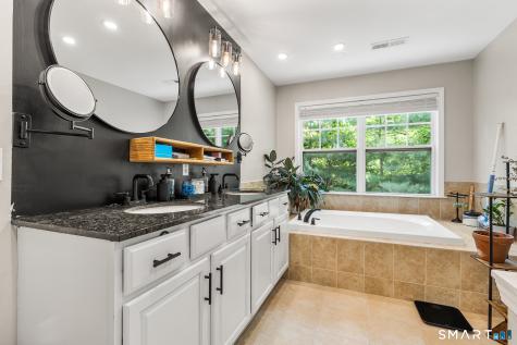 9 Bristol Terrace Danbury CT 06810