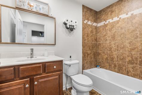 9 Bristol Terrace Danbury CT 06810