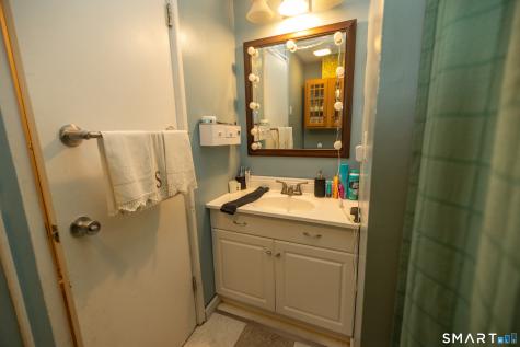 281 Burgundy Hill Lane Middletown CT 06457
