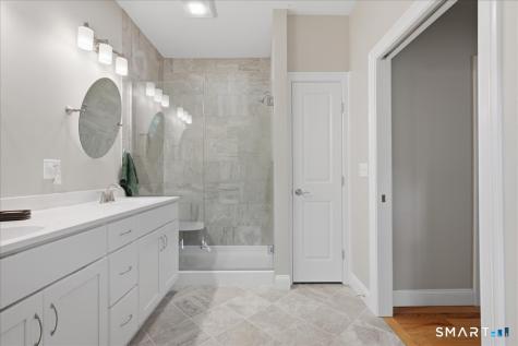 14 Essex Glen Drive Essex CT 06426