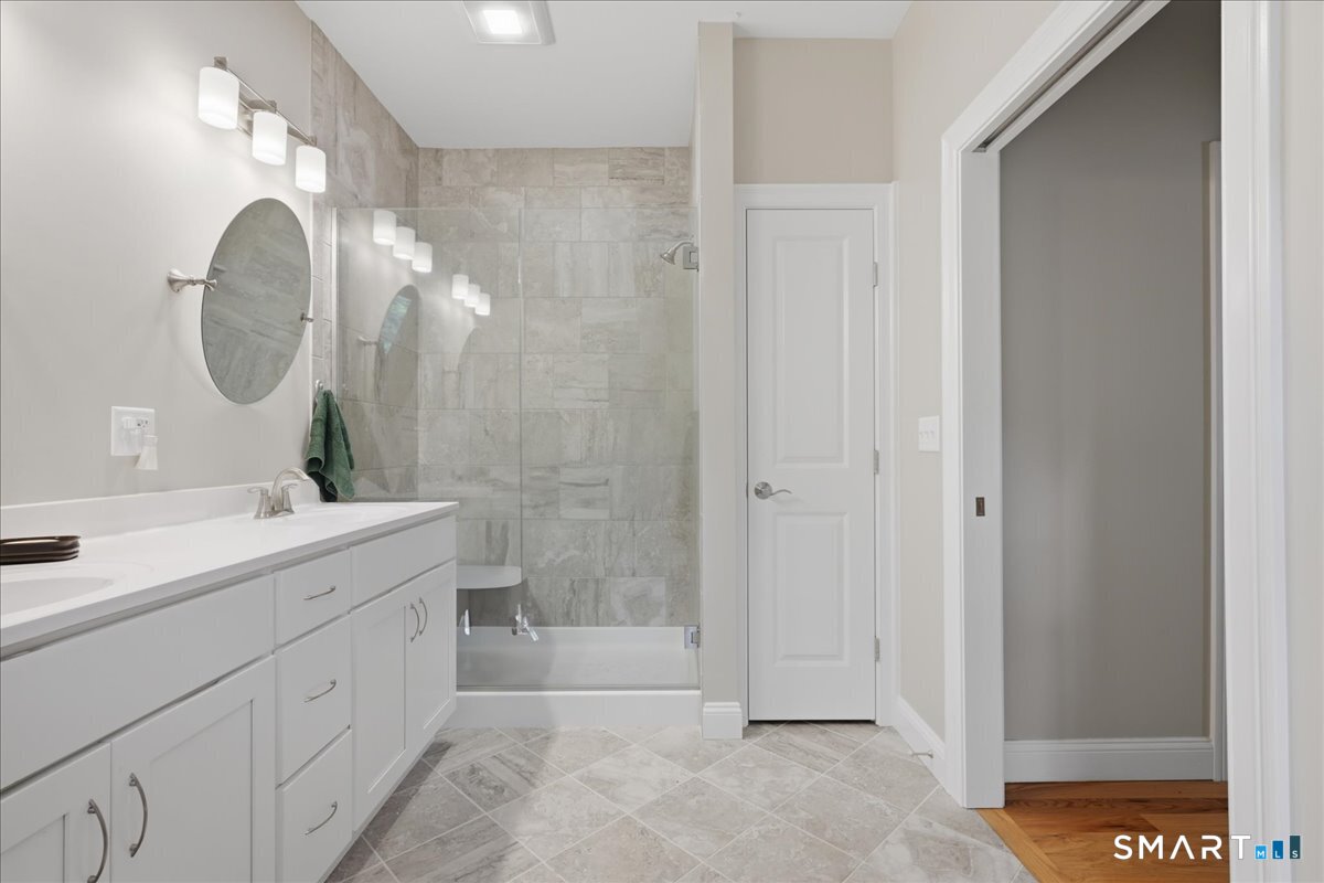 14 Essex Glen Drive Essex CT 06426