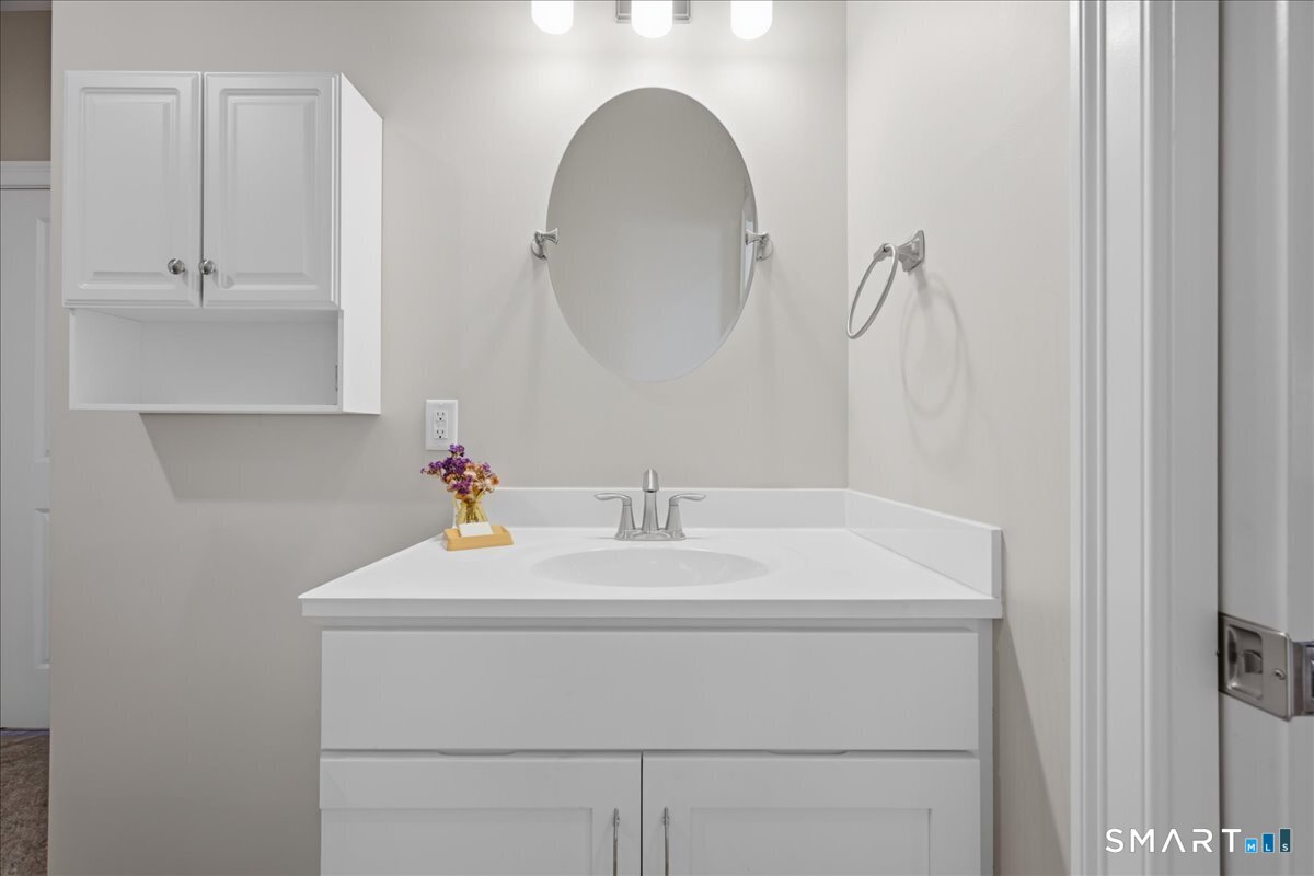 14 Essex Glen Drive Essex CT 06426