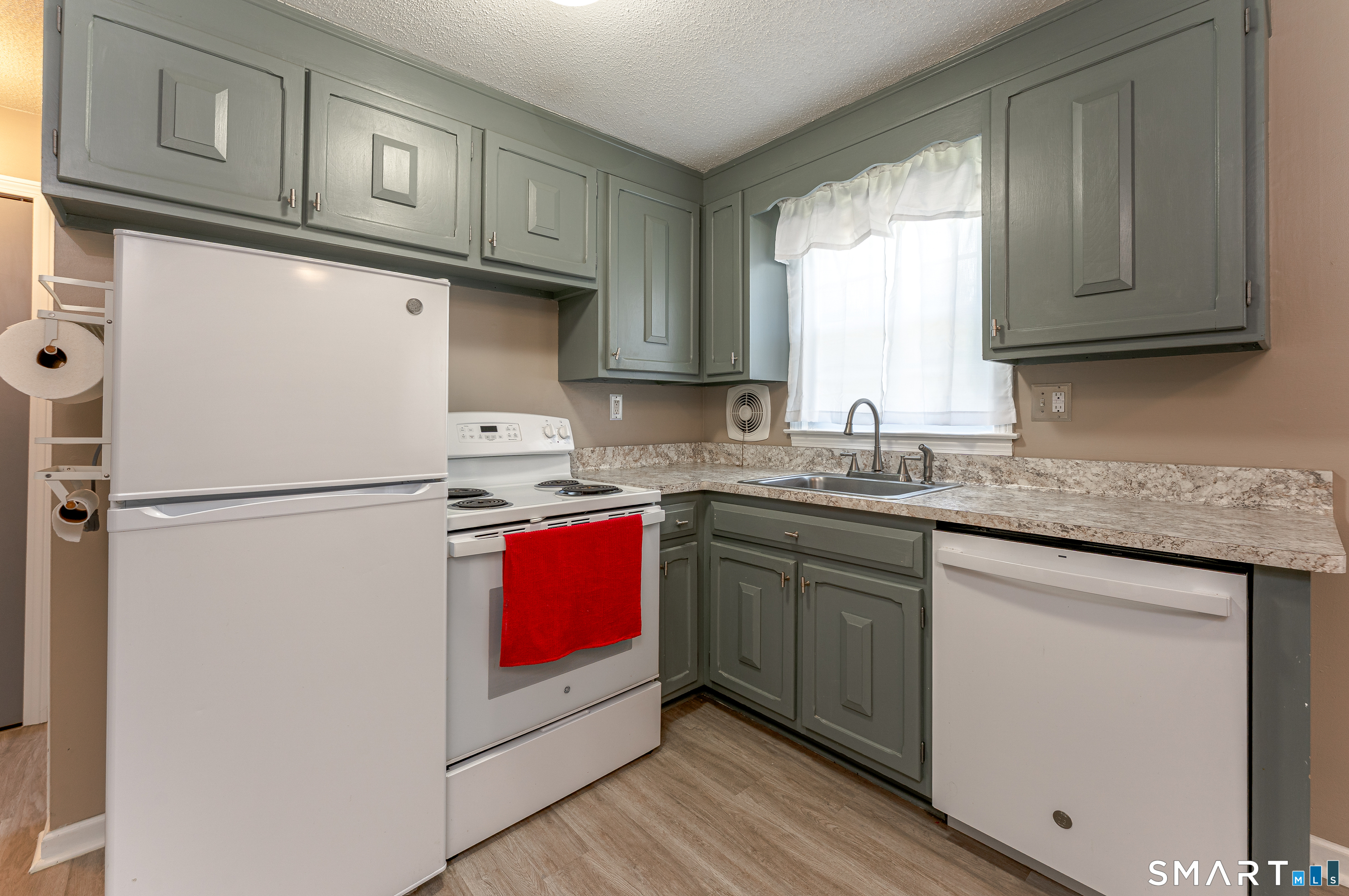 201 Regan Road Vernon CT 06066