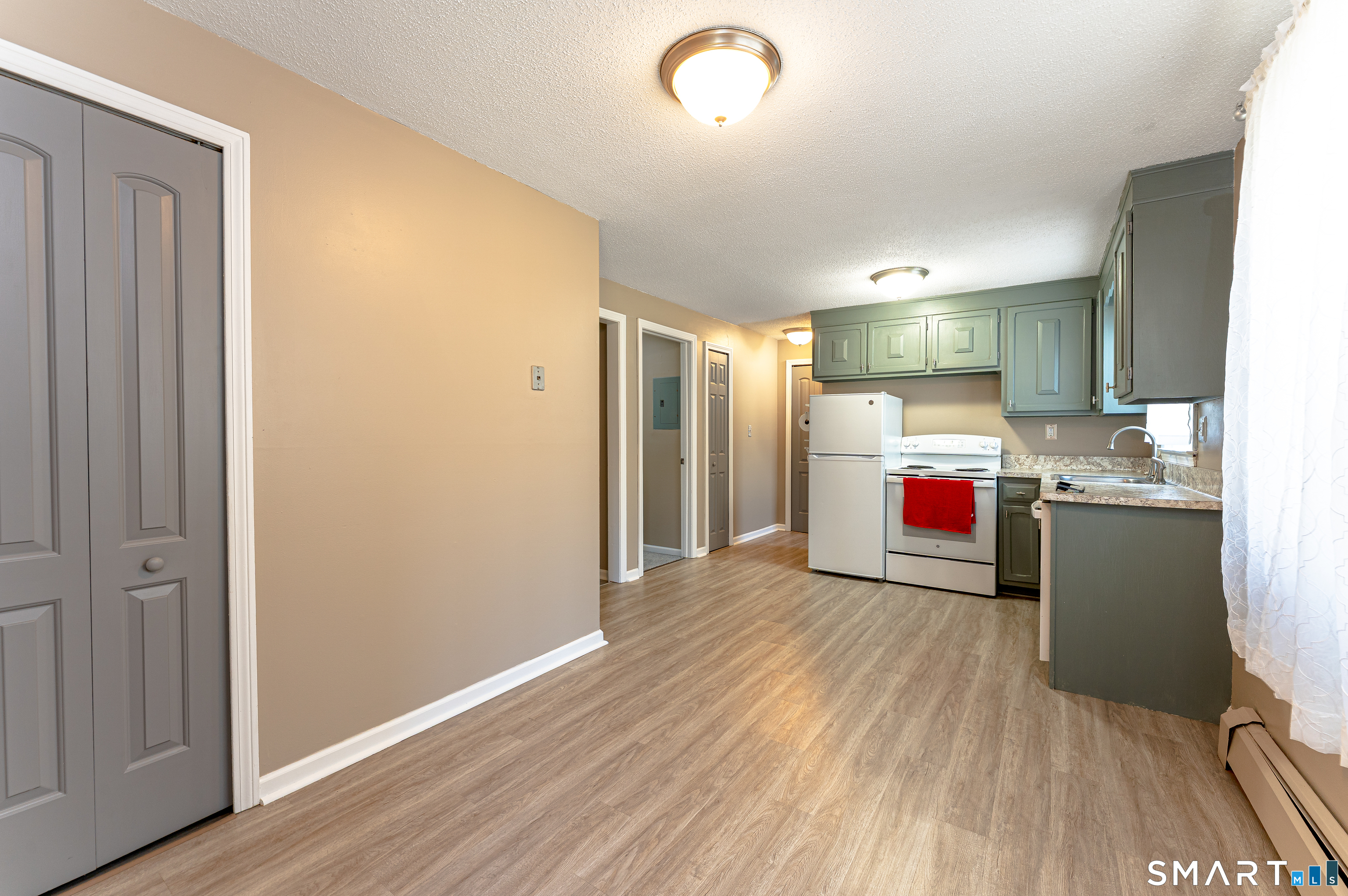 201 Regan Road Vernon CT 06066