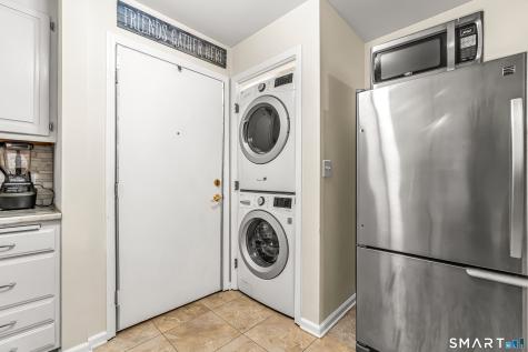 462 Glendale Avenue Bridgeport CT 06606