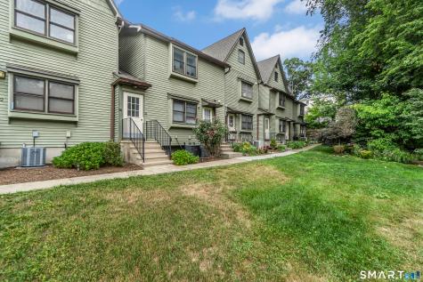 462 Glendale Avenue Bridgeport CT 06606