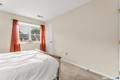 462 Glendale Avenue Bridgeport CT 06606