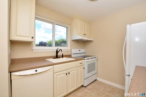 16 Seymour Road East Granby CT 06026