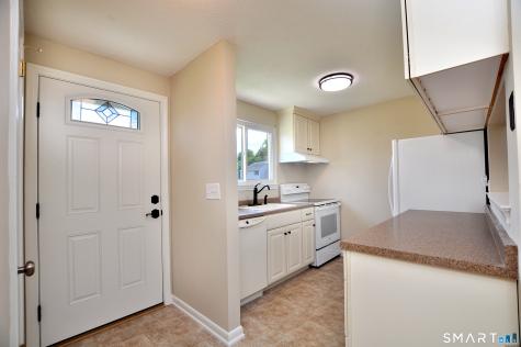 16 Seymour Road East Granby CT 06026