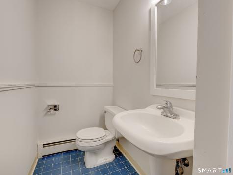 41 Tamarack Drive Bloomfield CT 06002
