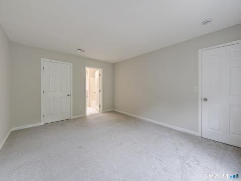 41 Tamarack Drive Bloomfield CT 06002