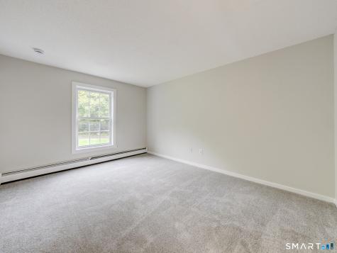 41 Tamarack Drive Bloomfield CT 06002