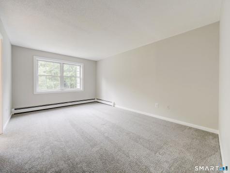 41 Tamarack Drive Bloomfield CT 06002