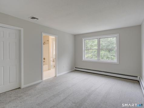 41 Tamarack Drive Bloomfield CT 06002