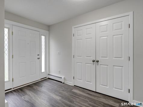 41 Tamarack Drive Bloomfield CT 06002