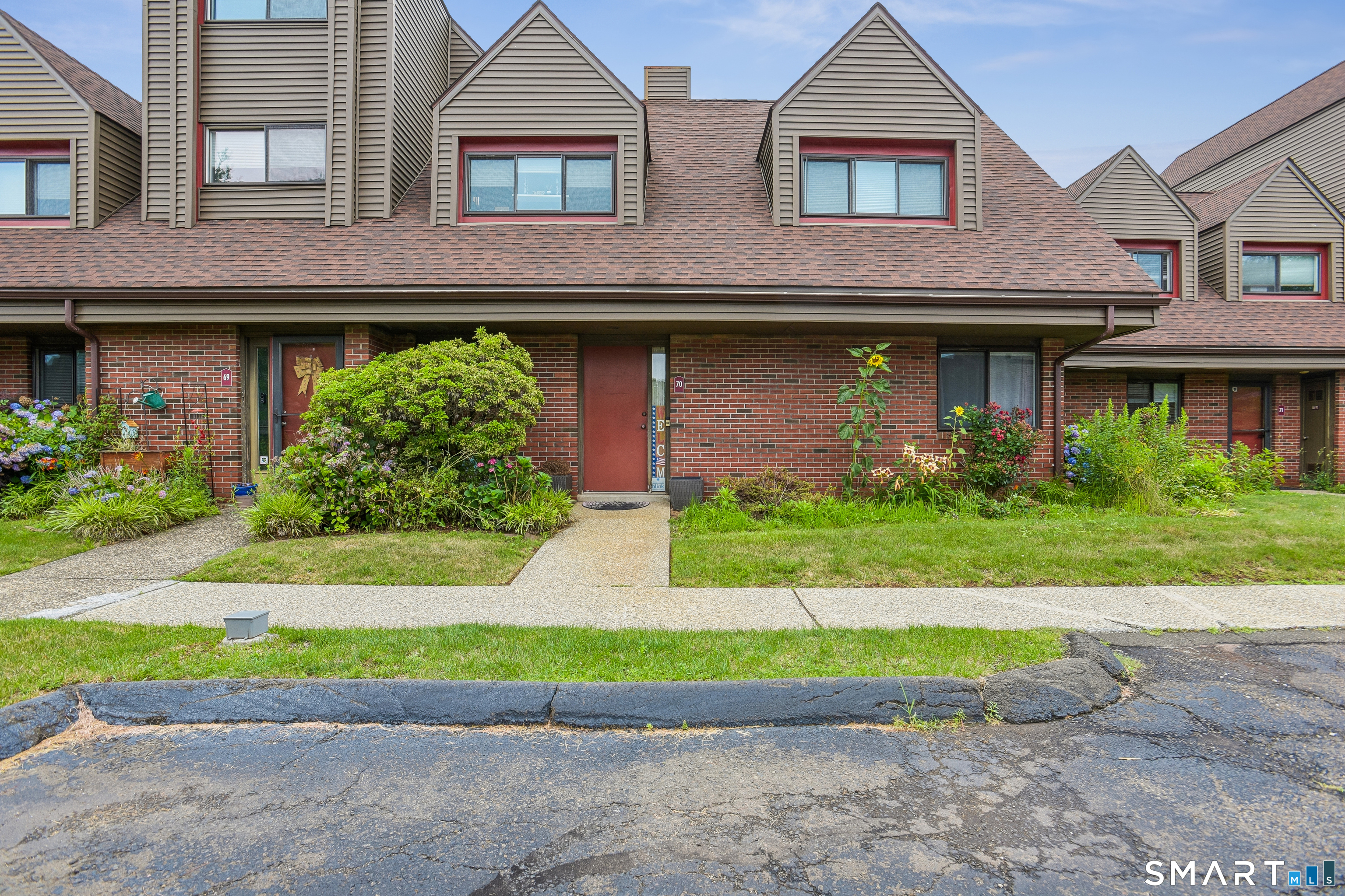 70 Montoya Drive Branford CT 06405
