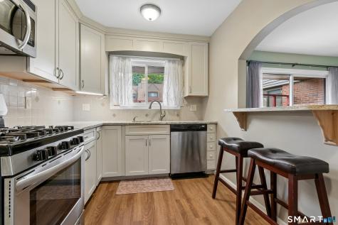70 Montoya Drive Branford CT 06405