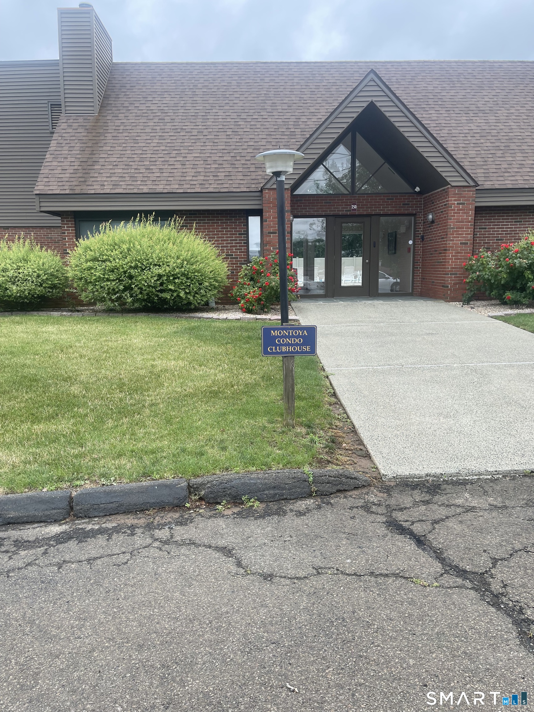 70 Montoya Drive Branford CT 06405