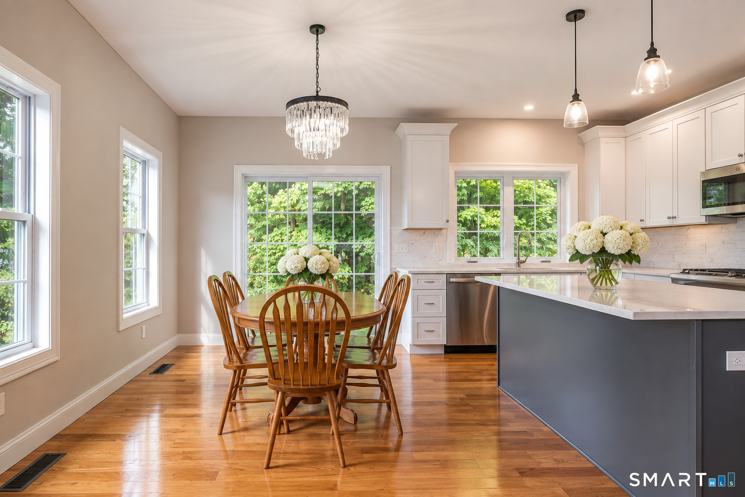 67 Boston Post Road Madison CT 06443