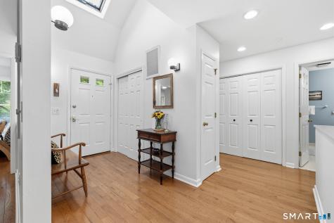 2 Brittania Drive Danbury CT 06811
