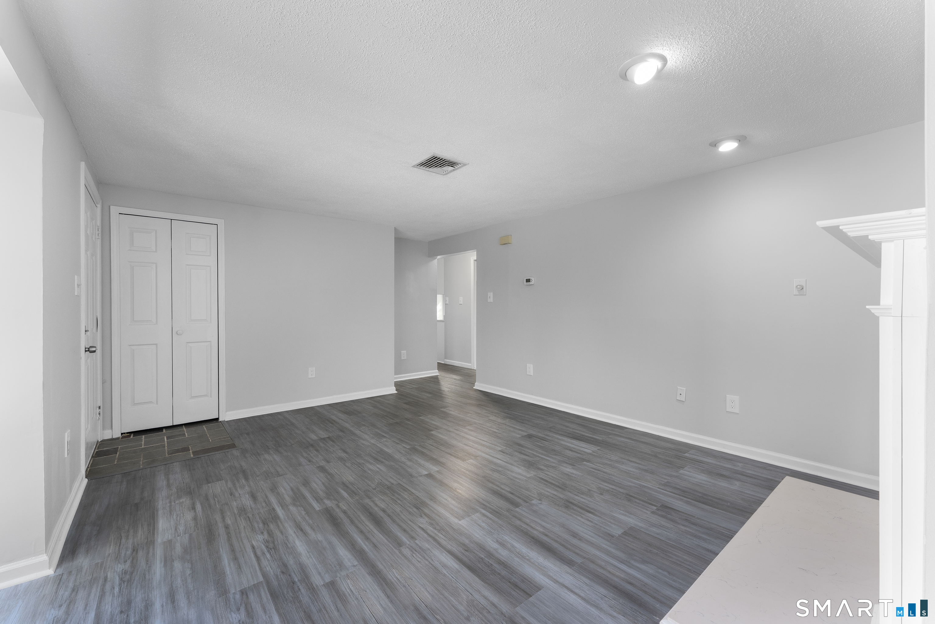 12 Kings Wood Manor Shelton CT 06484