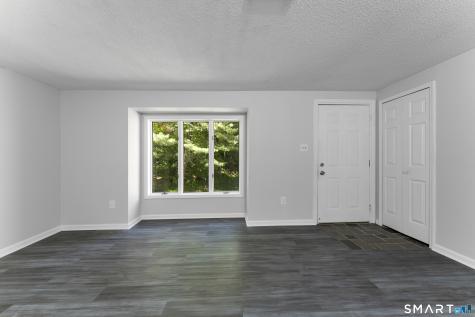12 Kings Wood Manor Shelton CT 06484