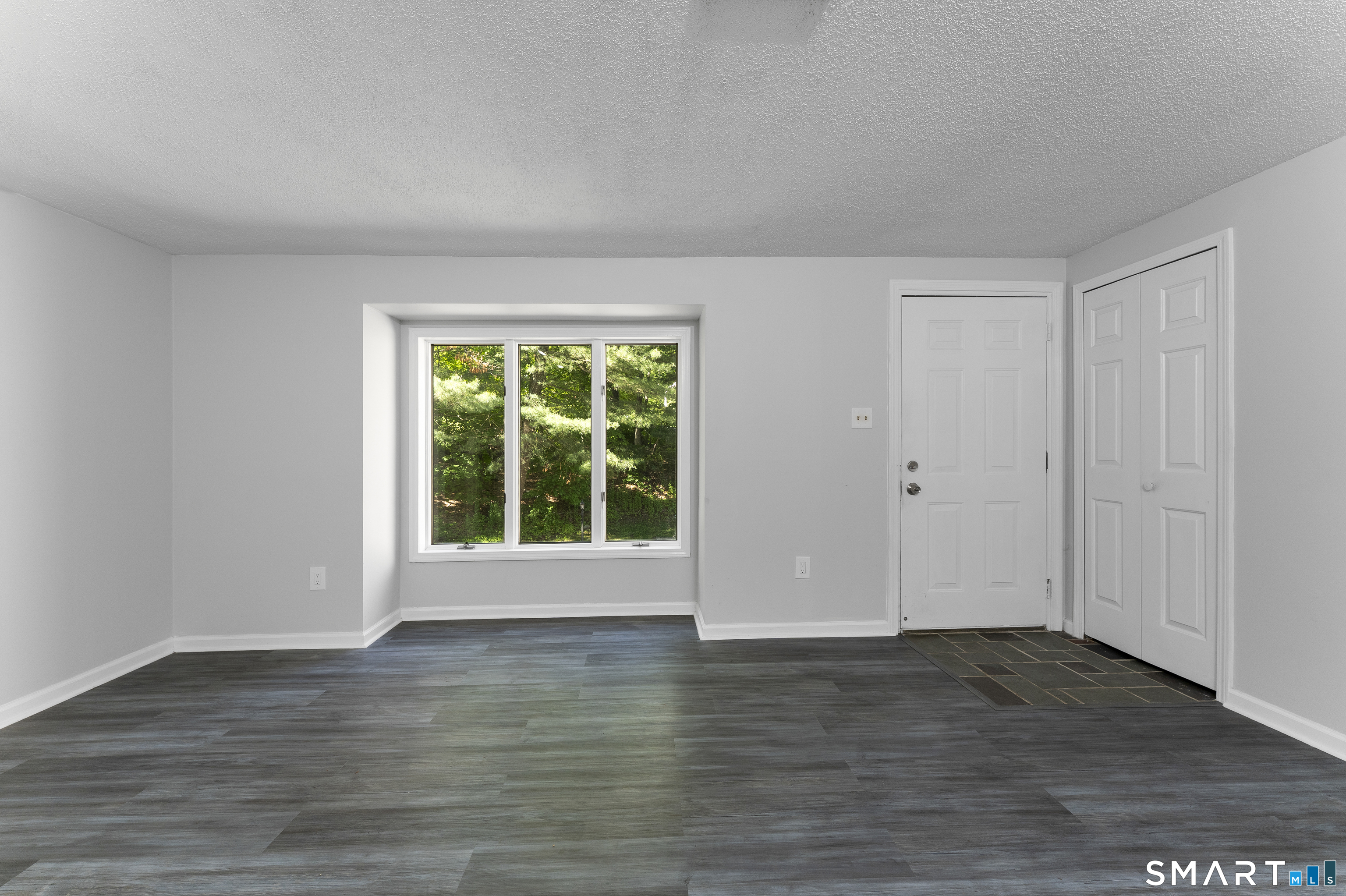 12 Kings Wood Manor Shelton CT 06484