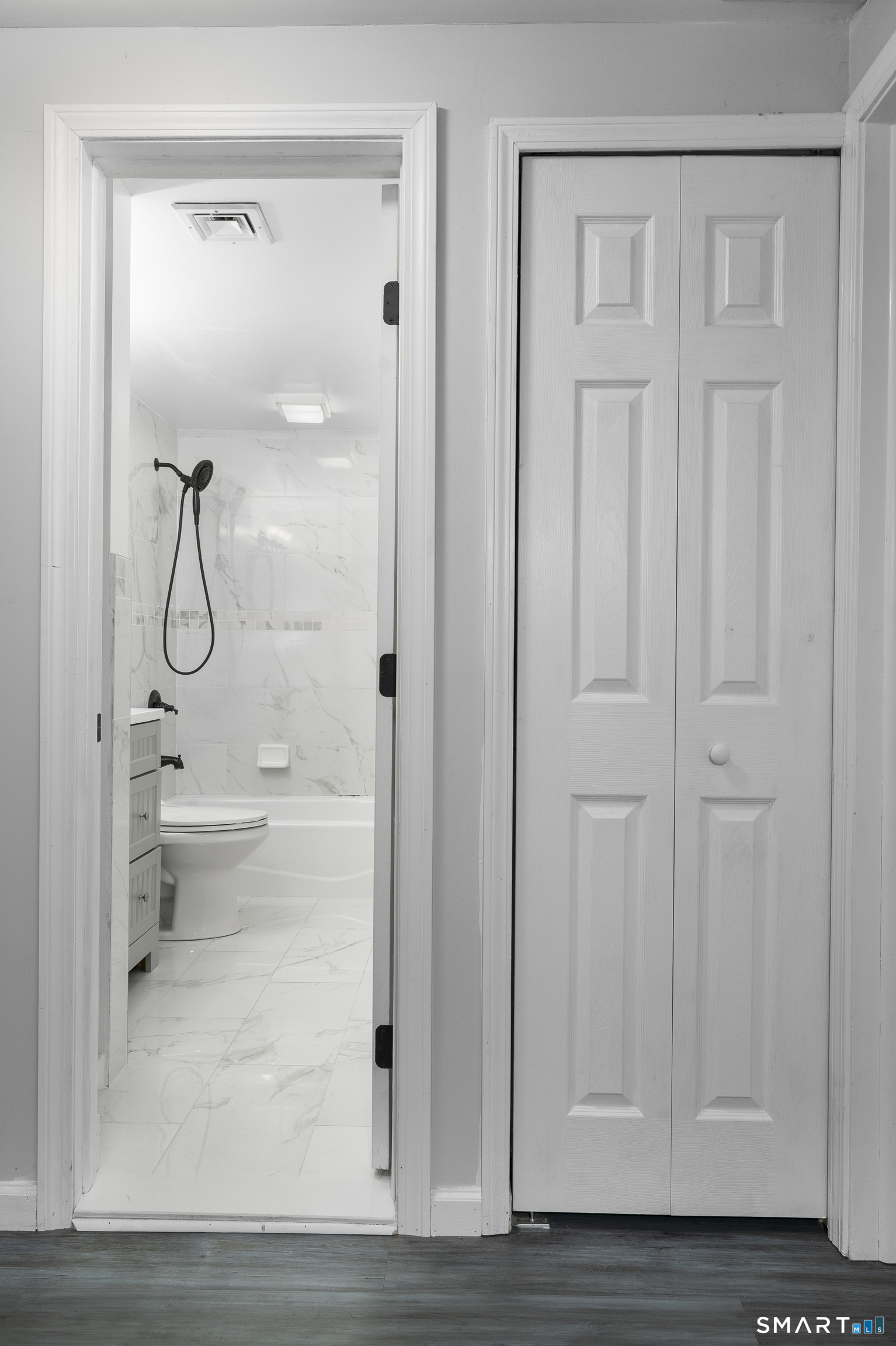 12 Kings Wood Manor Shelton CT 06484