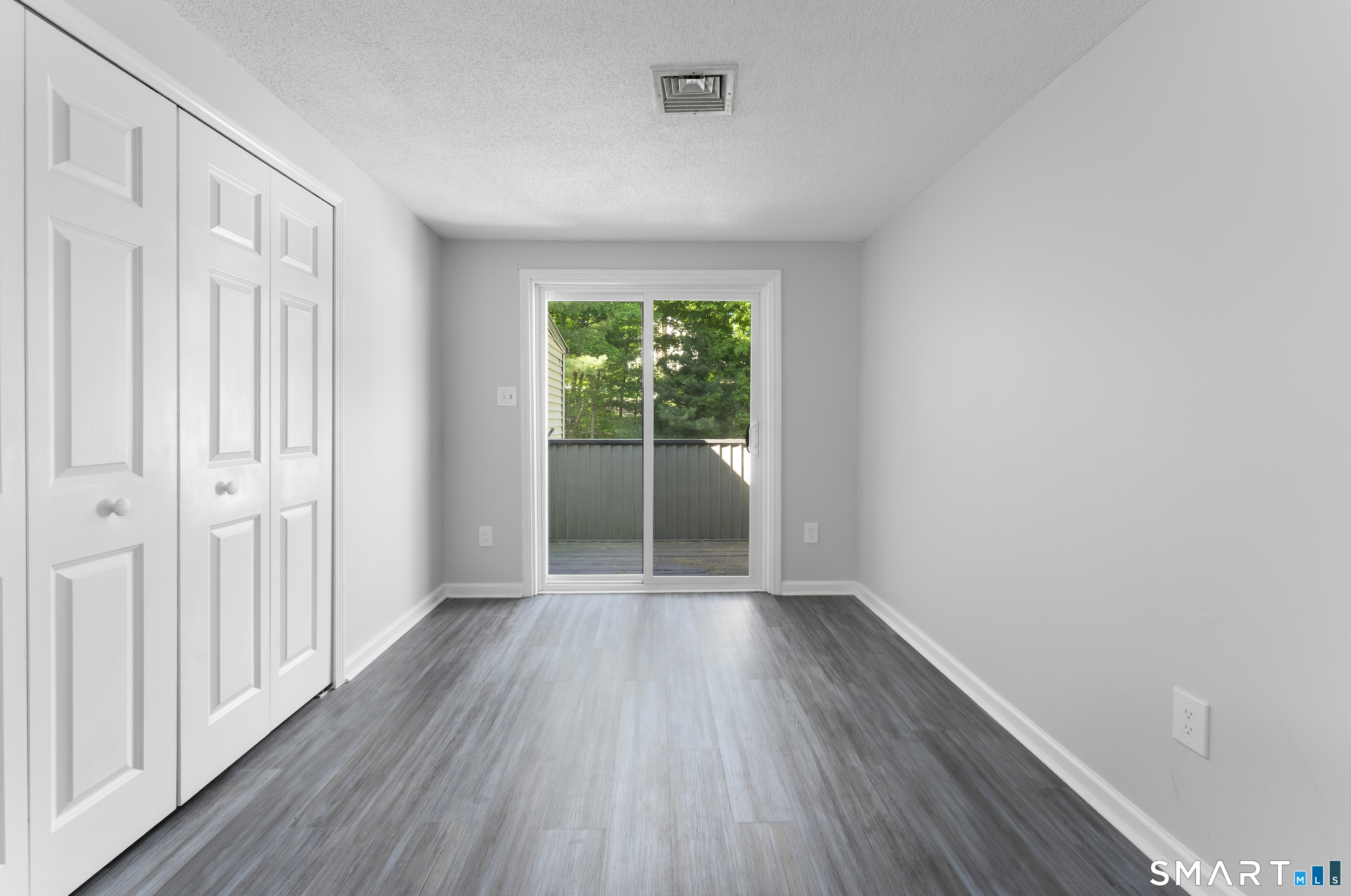 12 Kings Wood Manor Shelton CT 06484