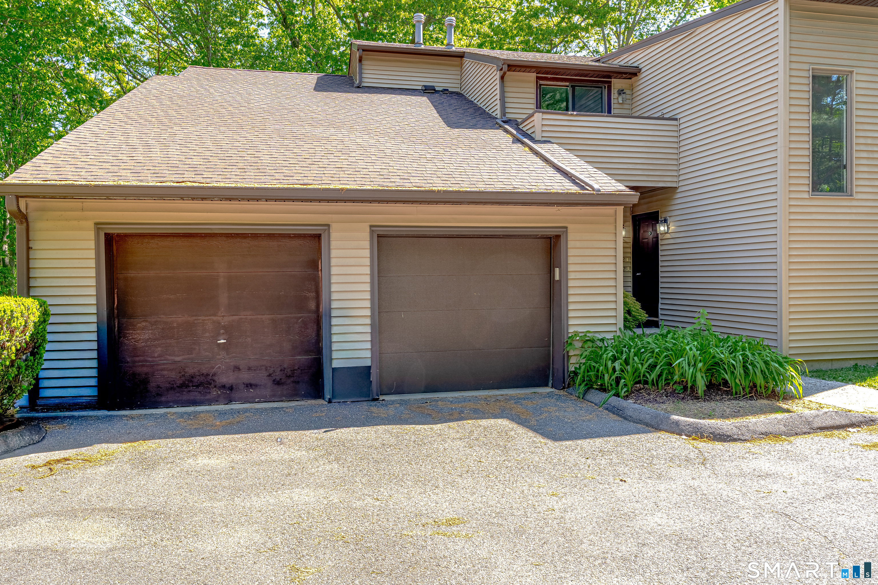 12 Kings Wood Manor Shelton CT 06484