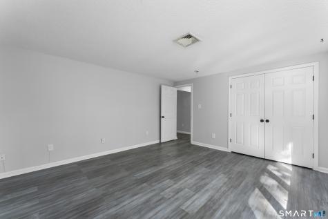 12 Kings Wood Manor Shelton CT 06484